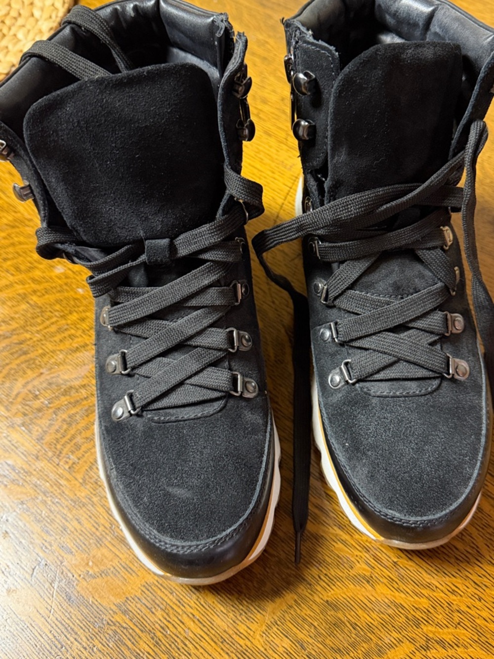 Blondo Waterproof women’s Boots